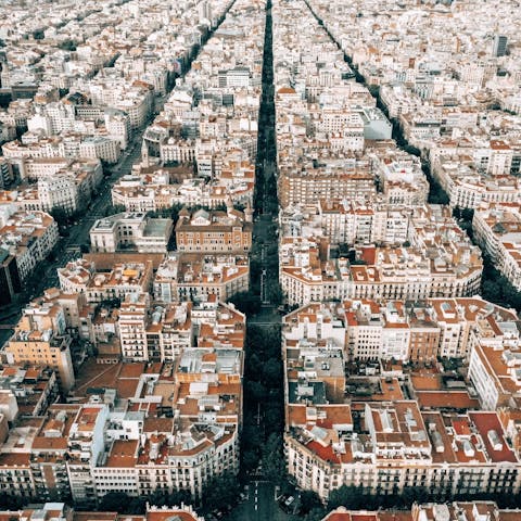 What To Do In Barcelona, History, And Culture.