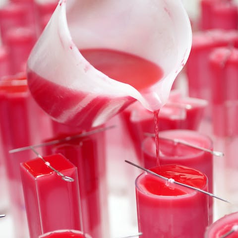 How To Make Candles: Creating a Scented Candle In Six Easy Steps