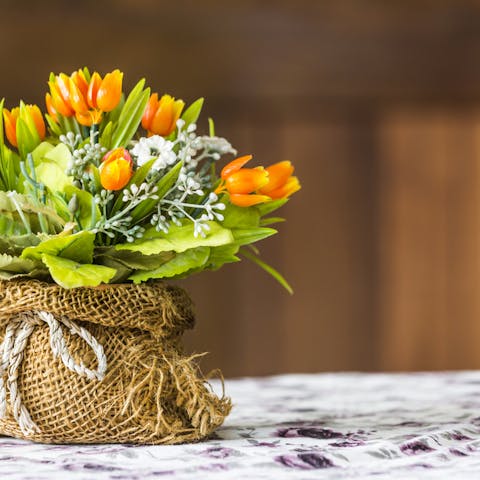How to Get Flowers Delivered to Someone’s Work: Surprises Are the Best