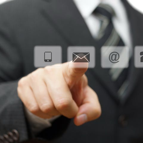 Point and Click – The Best Way to Send Flowers Internationally
