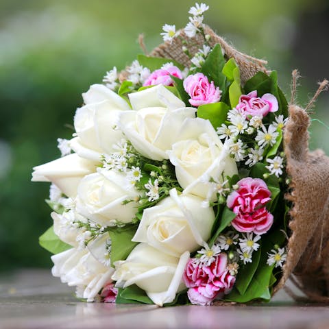 What to Send Guys Instead of Flowers
