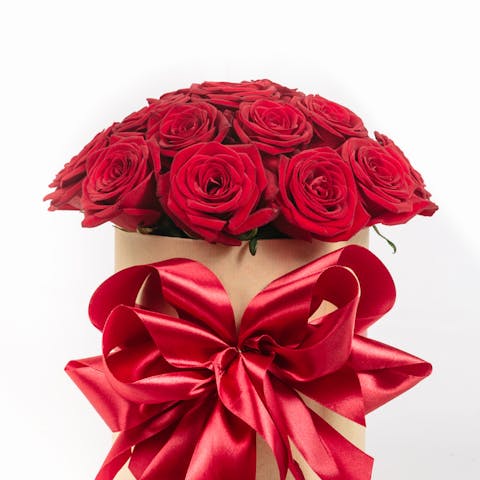 FloraQueen – Excellence in Flower Delivery