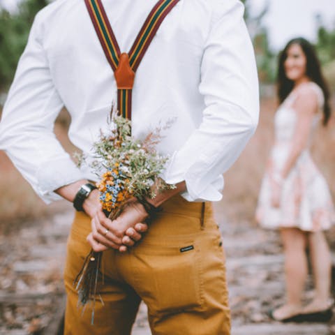 How to Impress with Immaculate First Date Flowers