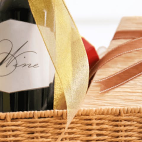 Why gift baskets are the best last minute present