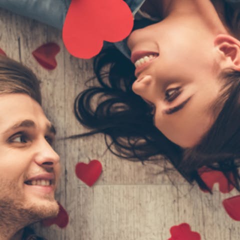 Gift delivery and 5 other plans for your anniversary