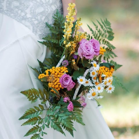 Summer 2017: What are the latest wedding bouquet trends?