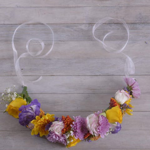 DIY With Flowers: Spring Flower Crown